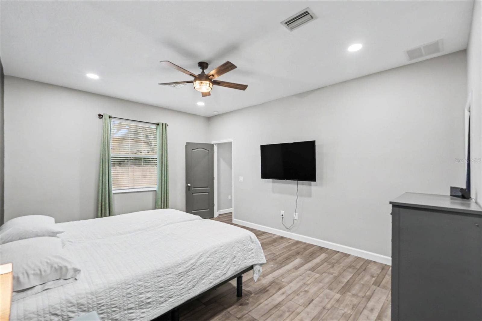 8410 INDIAN LAUREL LANE, Brooksville, FL 34613 8410 INDIAN LAUREL LANE, Brooksville, FL 34613