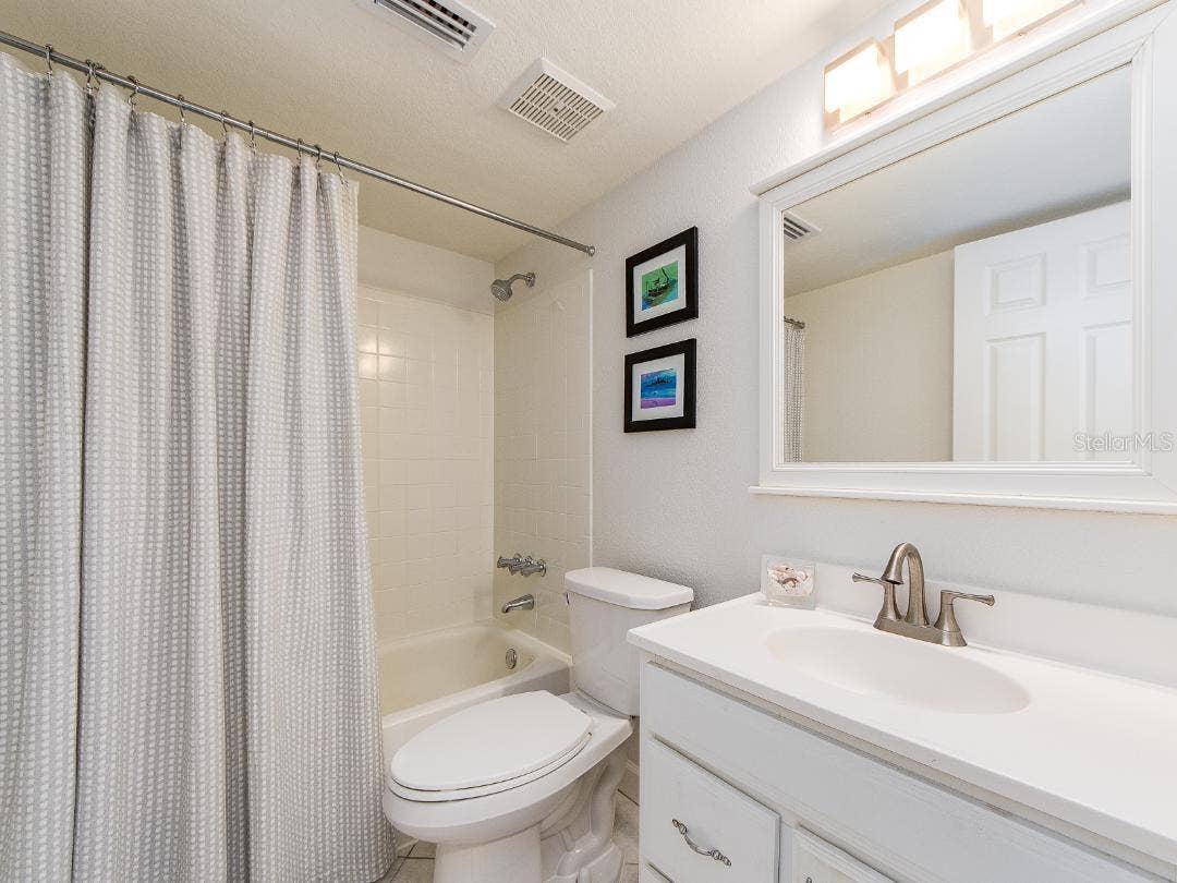 205 DOLPHIN POINT, #6, Clearwater, FL 33767 205 DOLPHIN POINT, #6, Clearwater, FL 33767