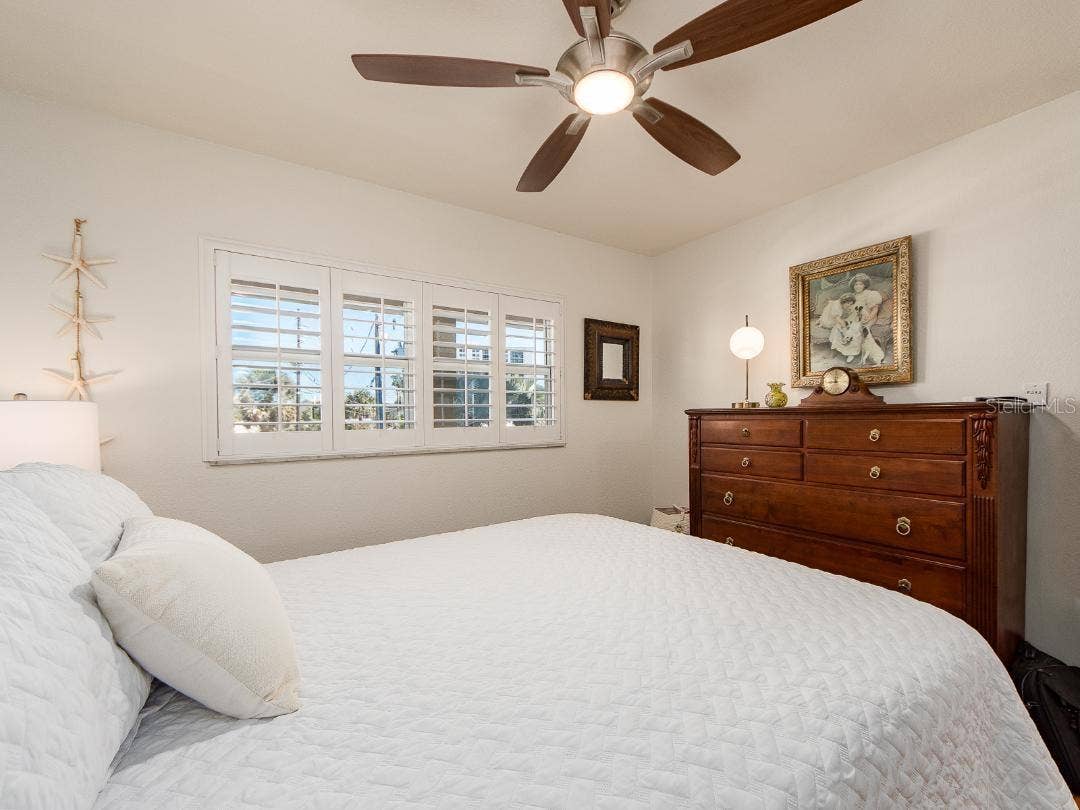 205 DOLPHIN POINT, #6, Clearwater, FL 33767 205 DOLPHIN POINT, #6, Clearwater, FL 33767