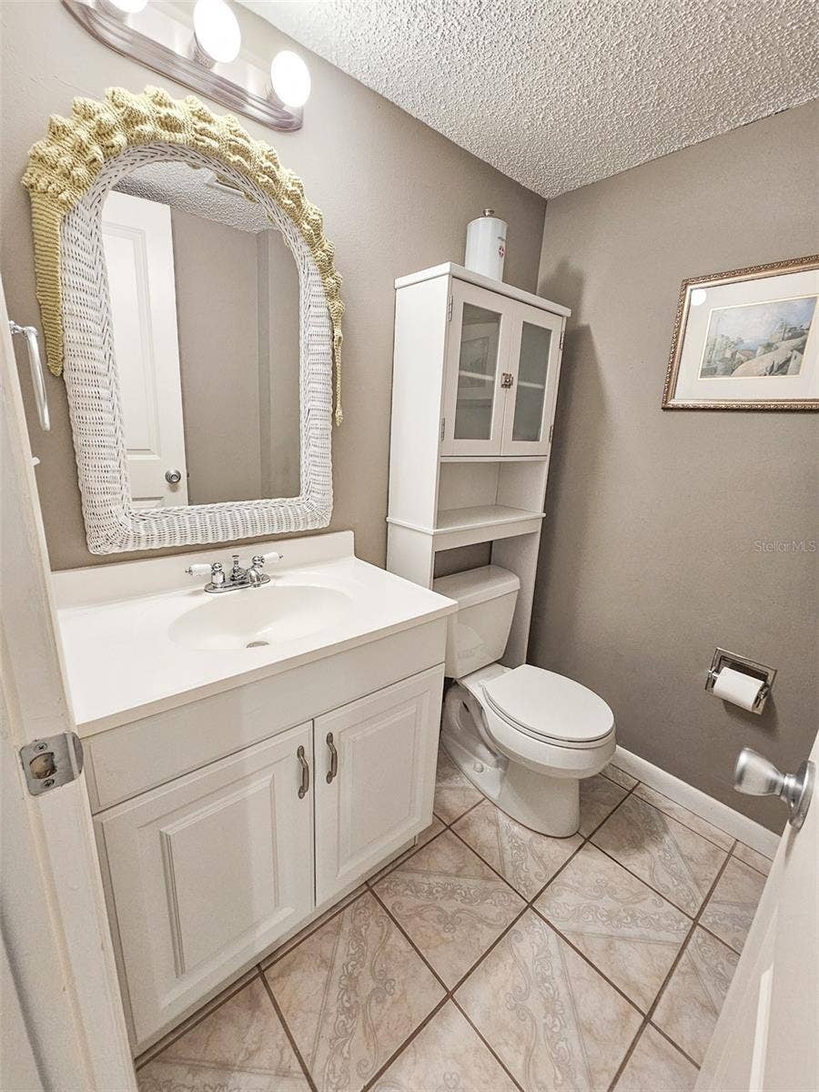 5980 SHORE BOULEVARD S, #1006, Gulfport, FL 33707