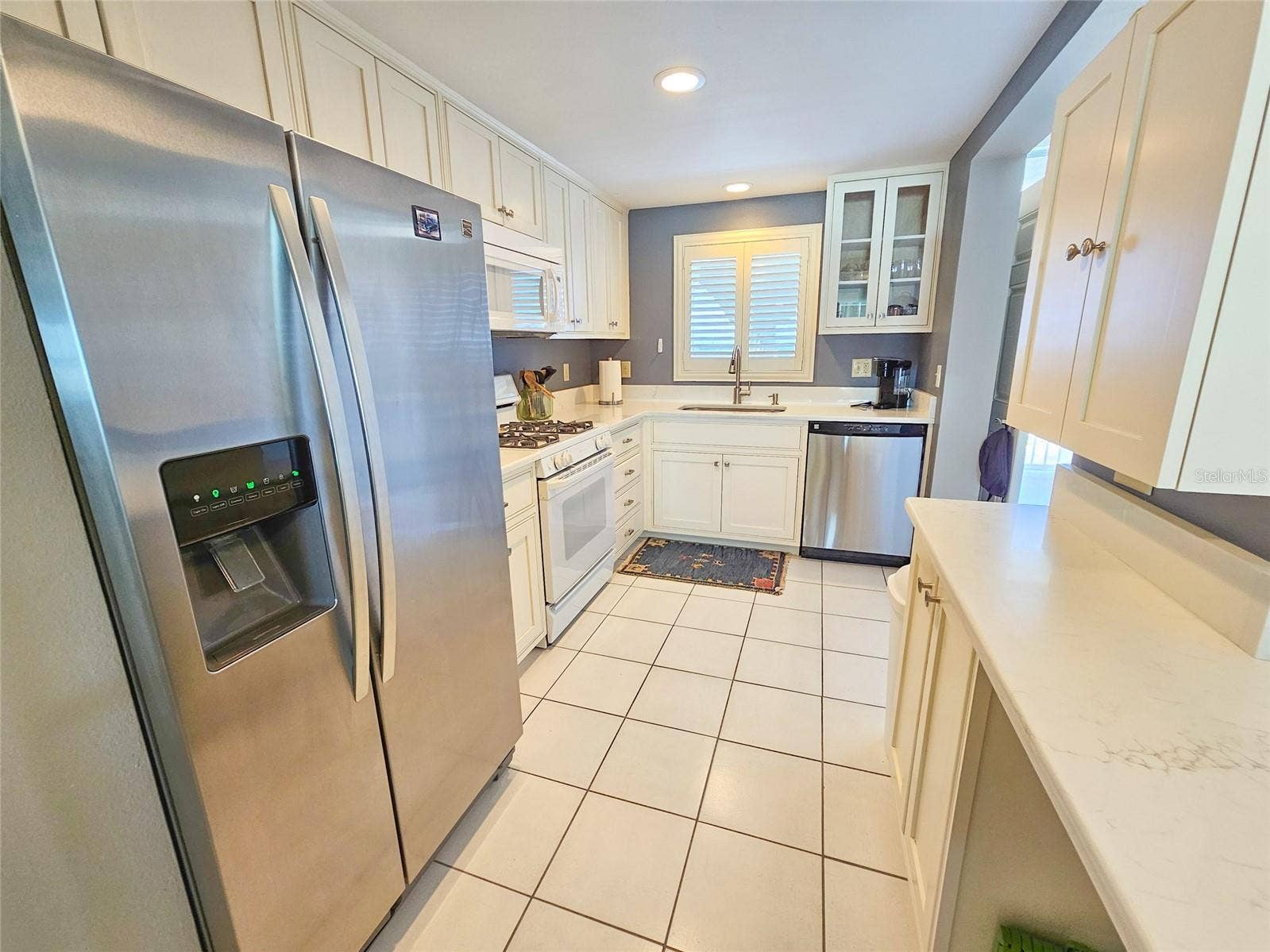 5980 SHORE BOULEVARD S, #1006, Gulfport, FL 33707