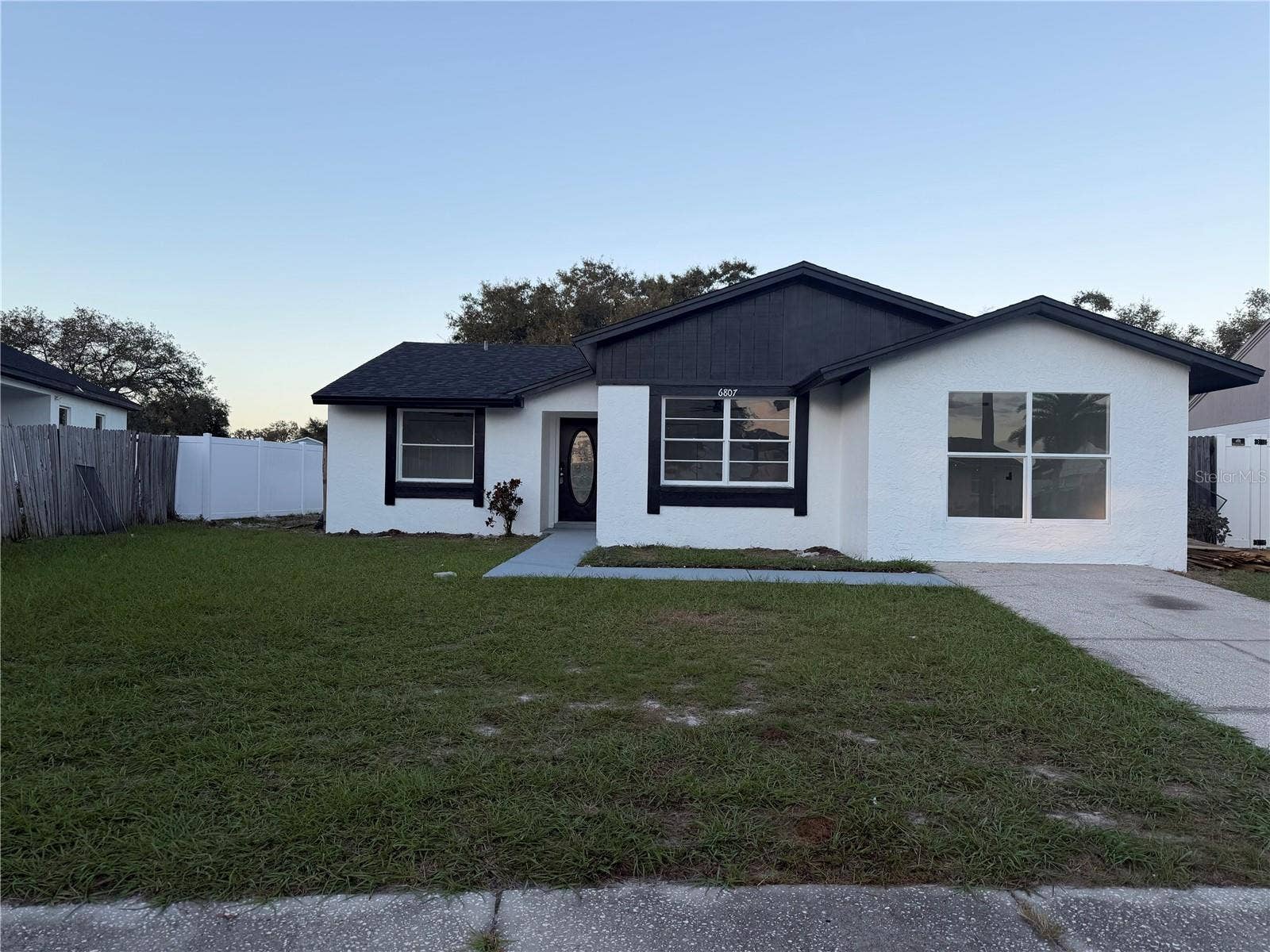 6807 WHITE CLIFFS WAY, Tampa, FL 33625