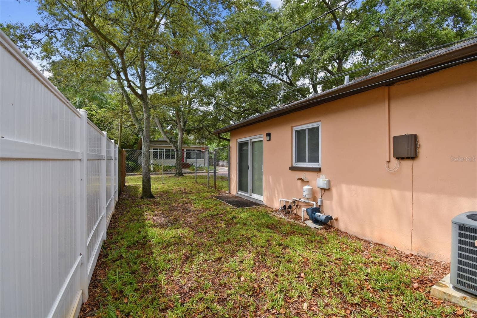 504 5TH AVENUE SW, Largo, FL 33770
