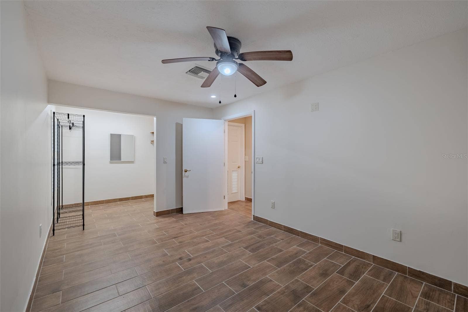 501 BRYAN ROAD, #B, Brandon, FL 33511 501 BRYAN ROAD, #B, Brandon, FL 33511
