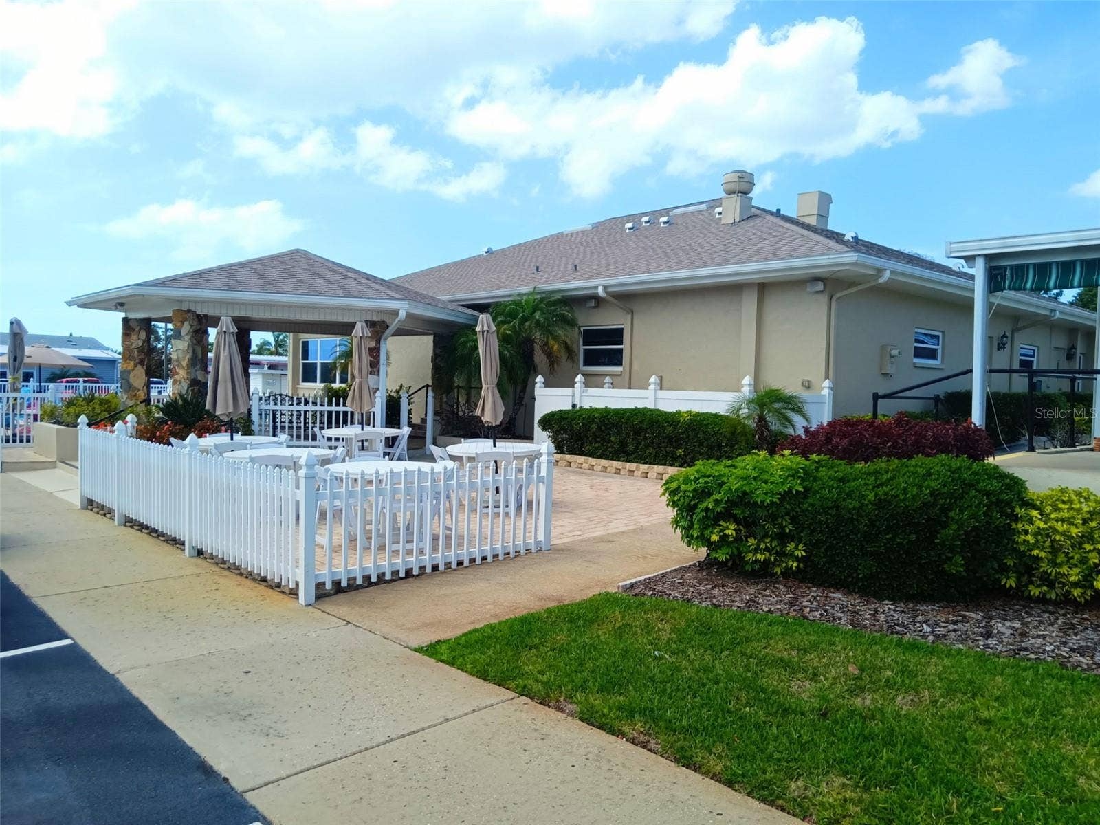 3301 ALT 19, #293, Dunedin, FL 34698 3301 ALT 19, #293, Dunedin, FL 34698