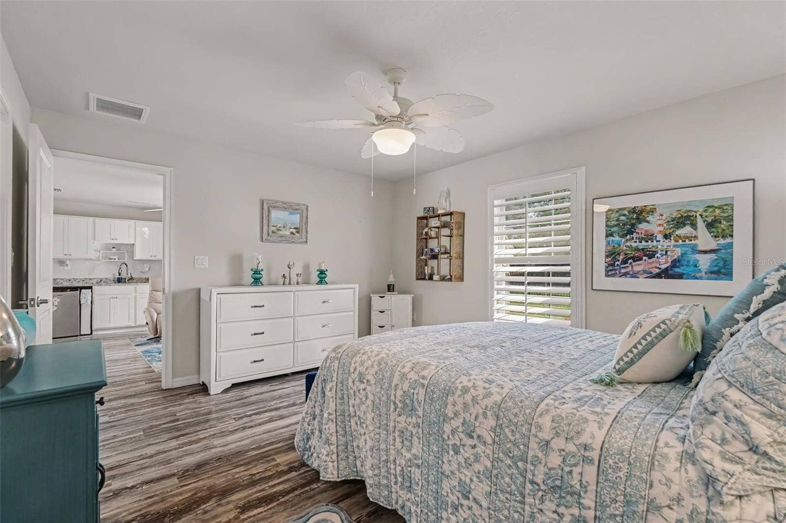 7451 BLACKBIRD AVENUE, Weeki Wachee, FL 34613 7451 BLACKBIRD AVENUE, Weeki Wachee, FL 34613