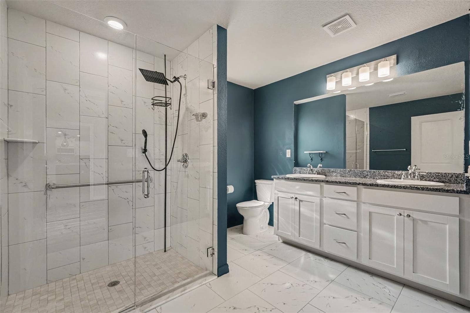 7451 BLACKBIRD AVENUE, Weeki Wachee, FL 34613 7451 BLACKBIRD AVENUE, Weeki Wachee, FL 34613