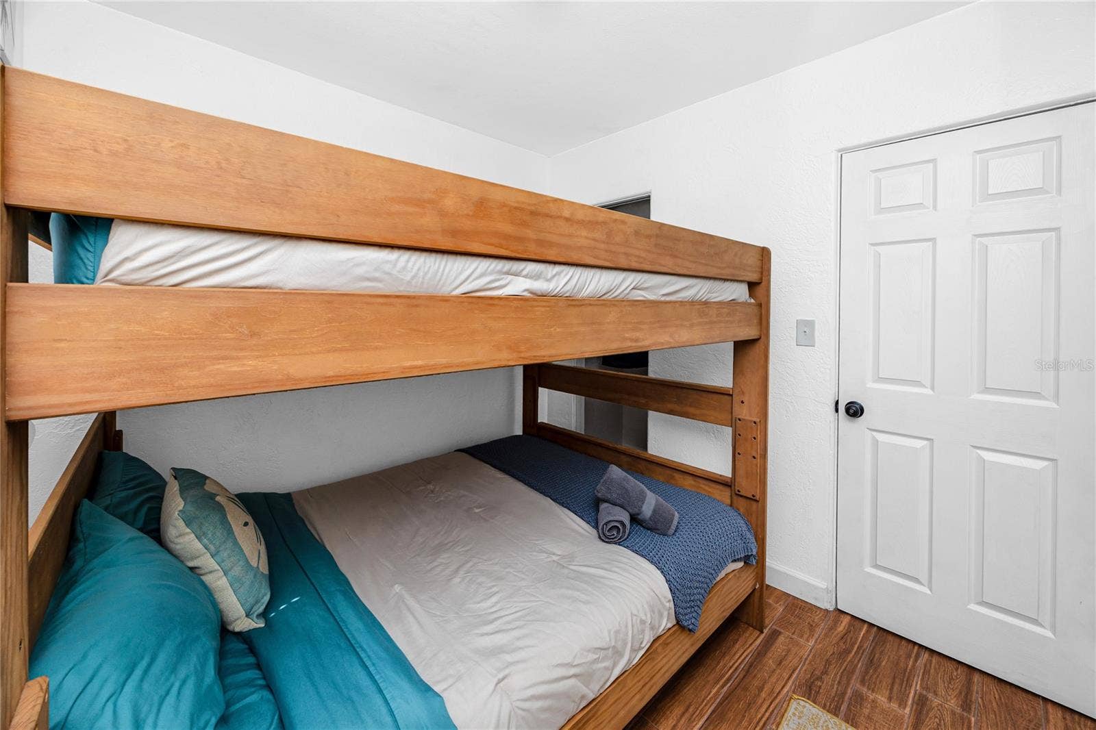 925 67TH STREET S, St Petersburg, FL 33707 925 67TH STREET S, St Petersburg, FL 33707