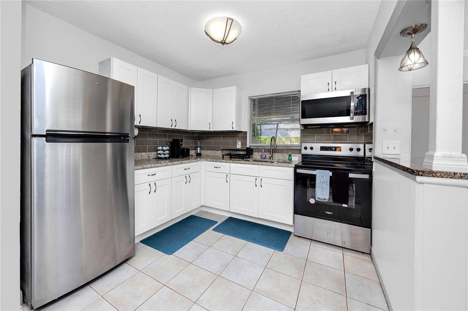 925 67TH STREET S, St Petersburg, FL 33707 925 67TH STREET S, St Petersburg, FL 33707