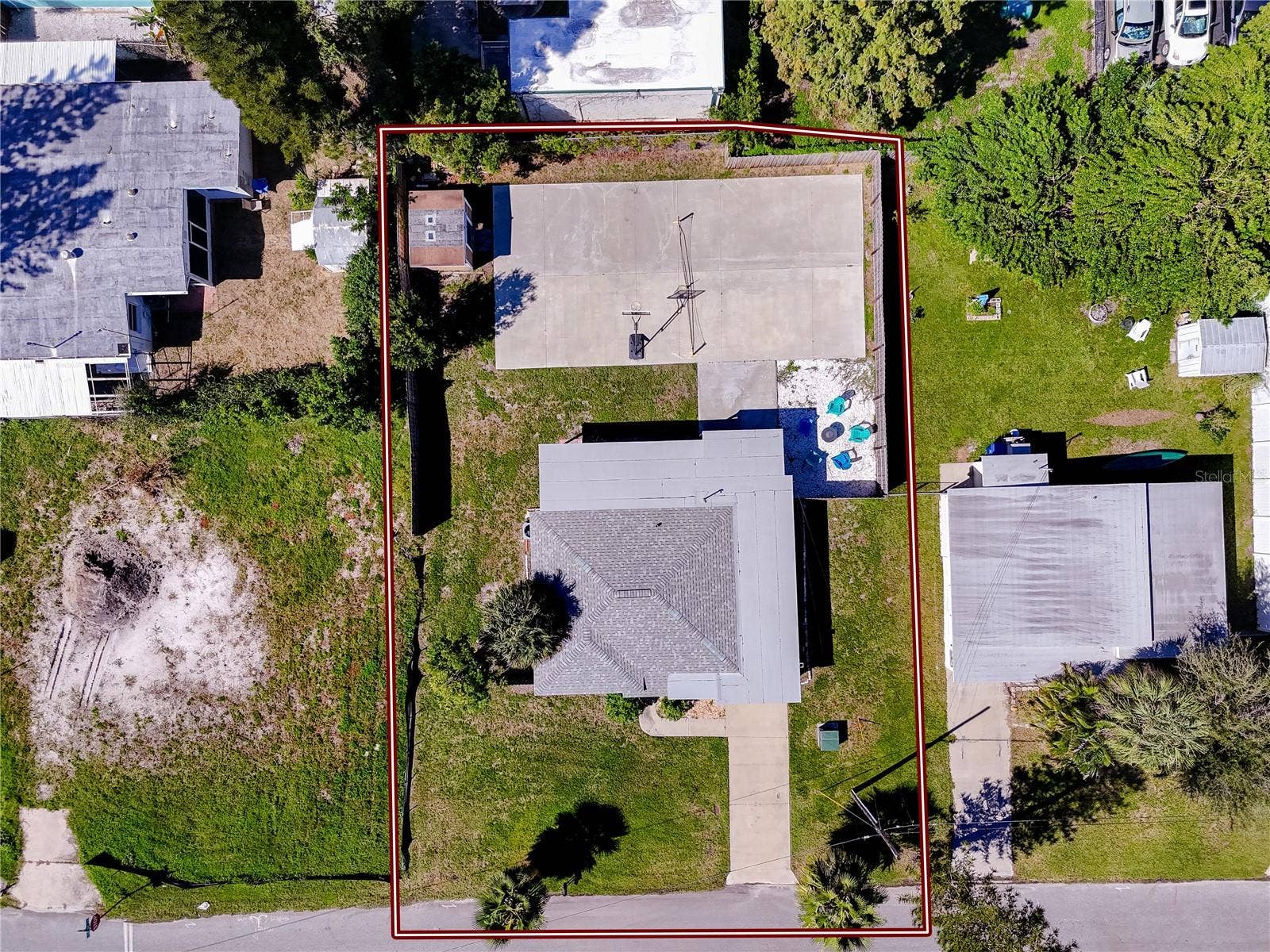 925 67TH STREET S, St Petersburg, FL 33707 925 67TH STREET S, St Petersburg, FL 33707