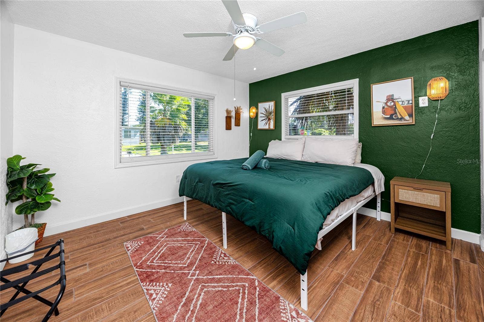 925 67TH STREET S, St Petersburg, FL 33707 925 67TH STREET S, St Petersburg, FL 33707