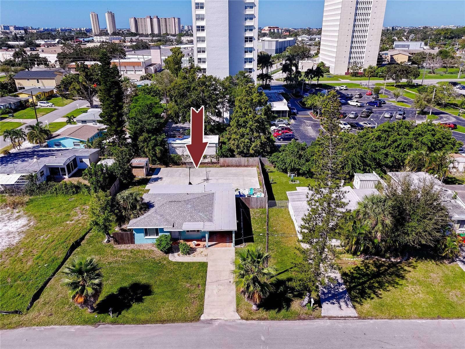 925 67TH STREET S, St Petersburg, FL 33707 925 67TH STREET S, St Petersburg, FL 33707