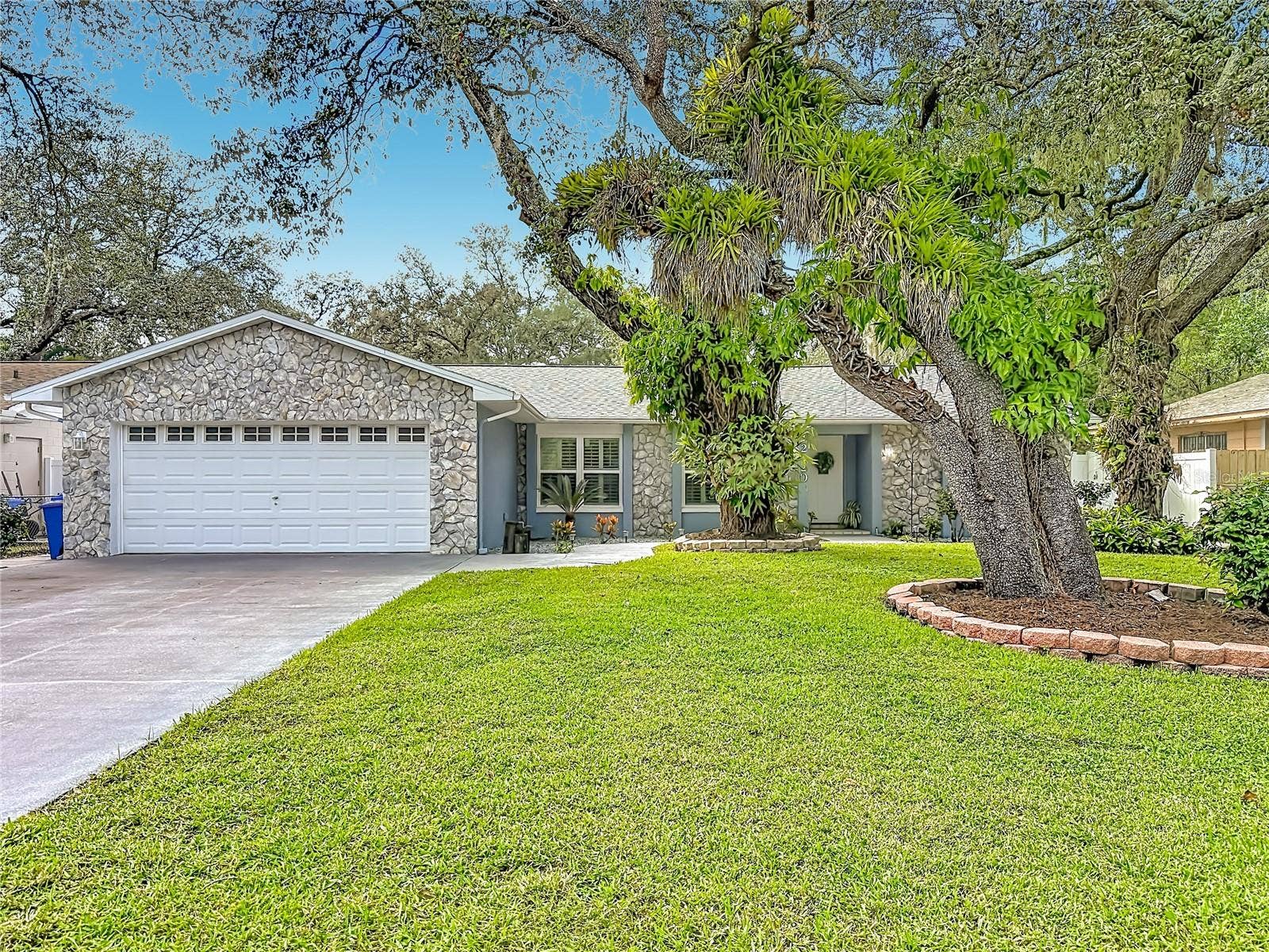 12920 N ALBANY AVENUE, Tampa, FL 33612 12920 N ALBANY AVENUE, Tampa, FL 33612