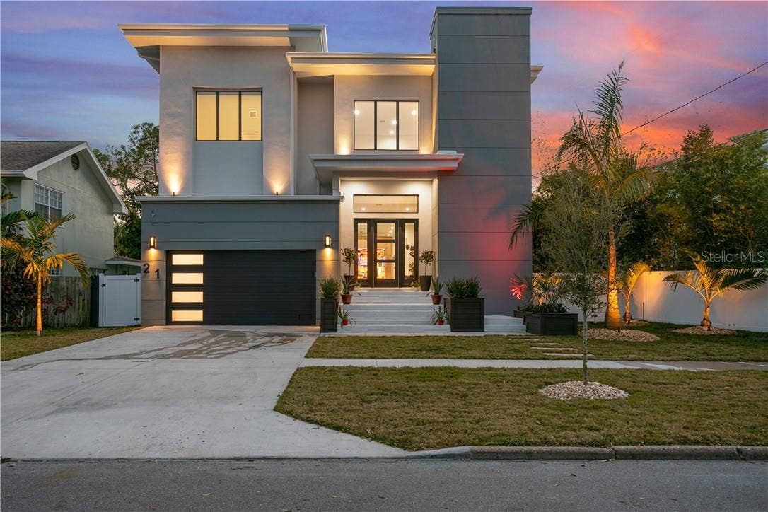 21 BAFFIN AVENUE, Tampa, FL 33606 21 BAFFIN AVENUE, Tampa, FL 33606