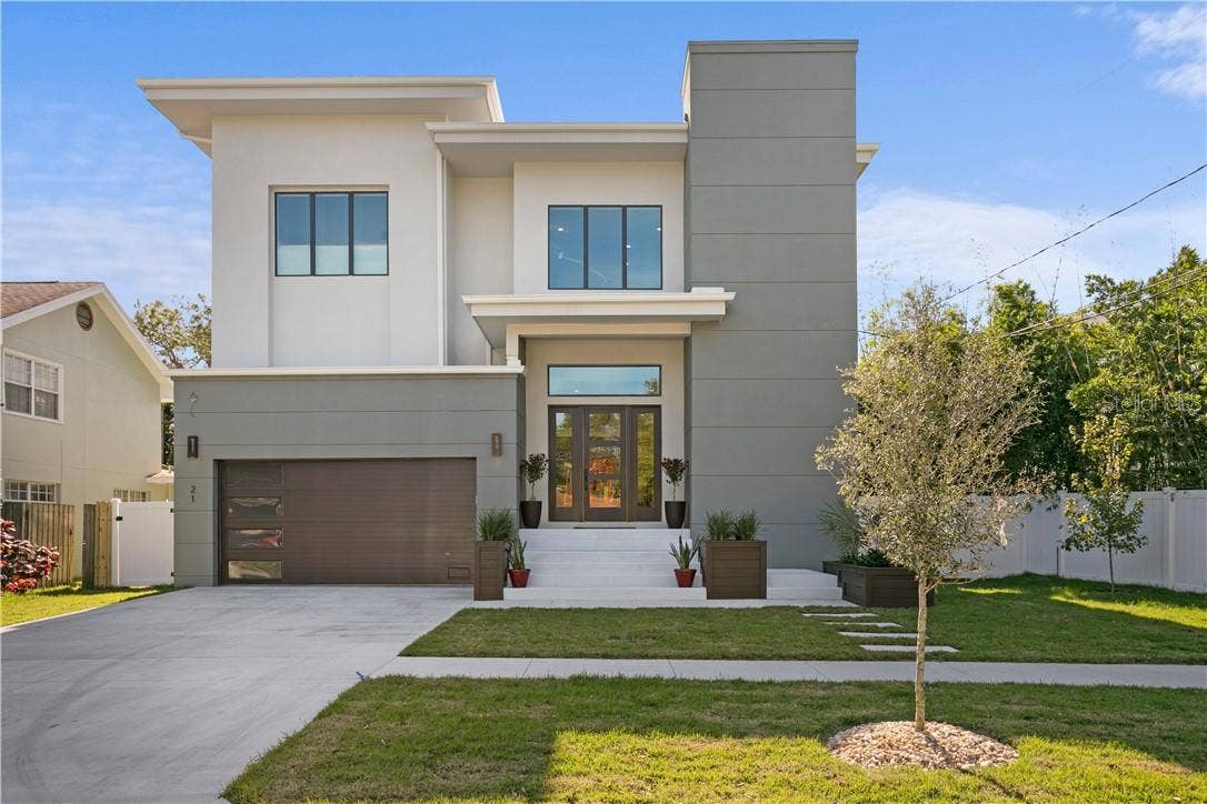 21 BAFFIN AVENUE, Tampa, FL 33606 21 BAFFIN AVENUE, Tampa, FL 33606