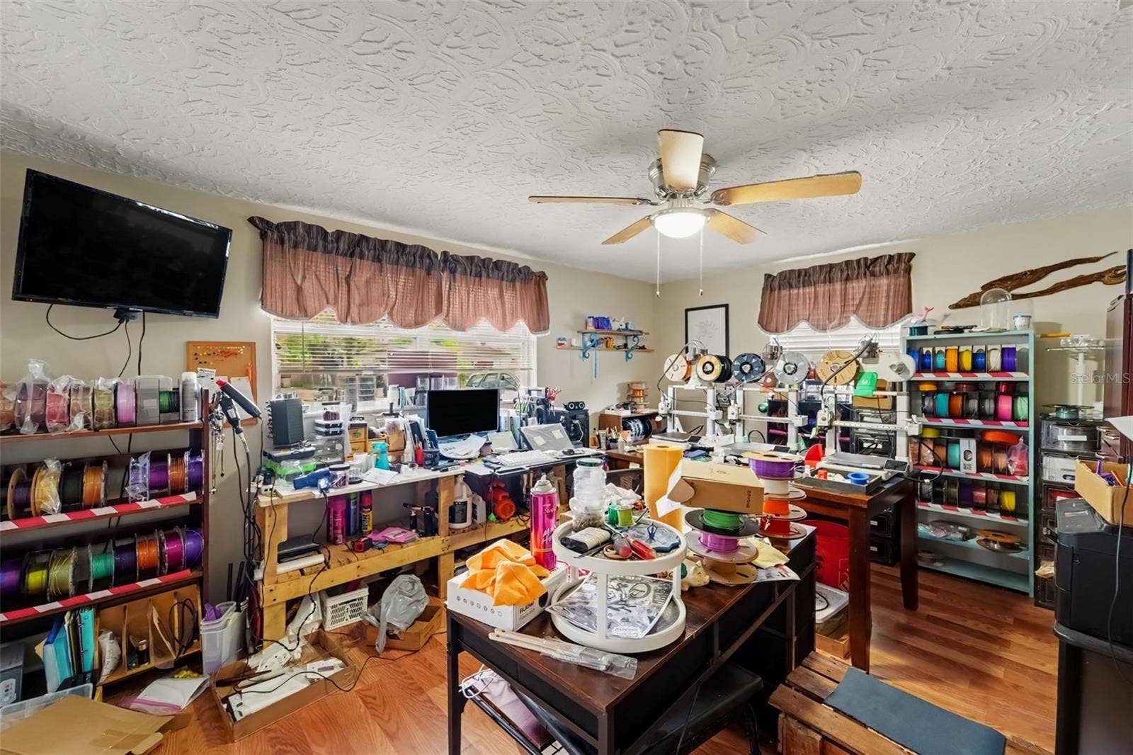 2049 MAUREEN DRIVE, Holiday, FL 34690 2049 MAUREEN DRIVE, Holiday, FL 34690