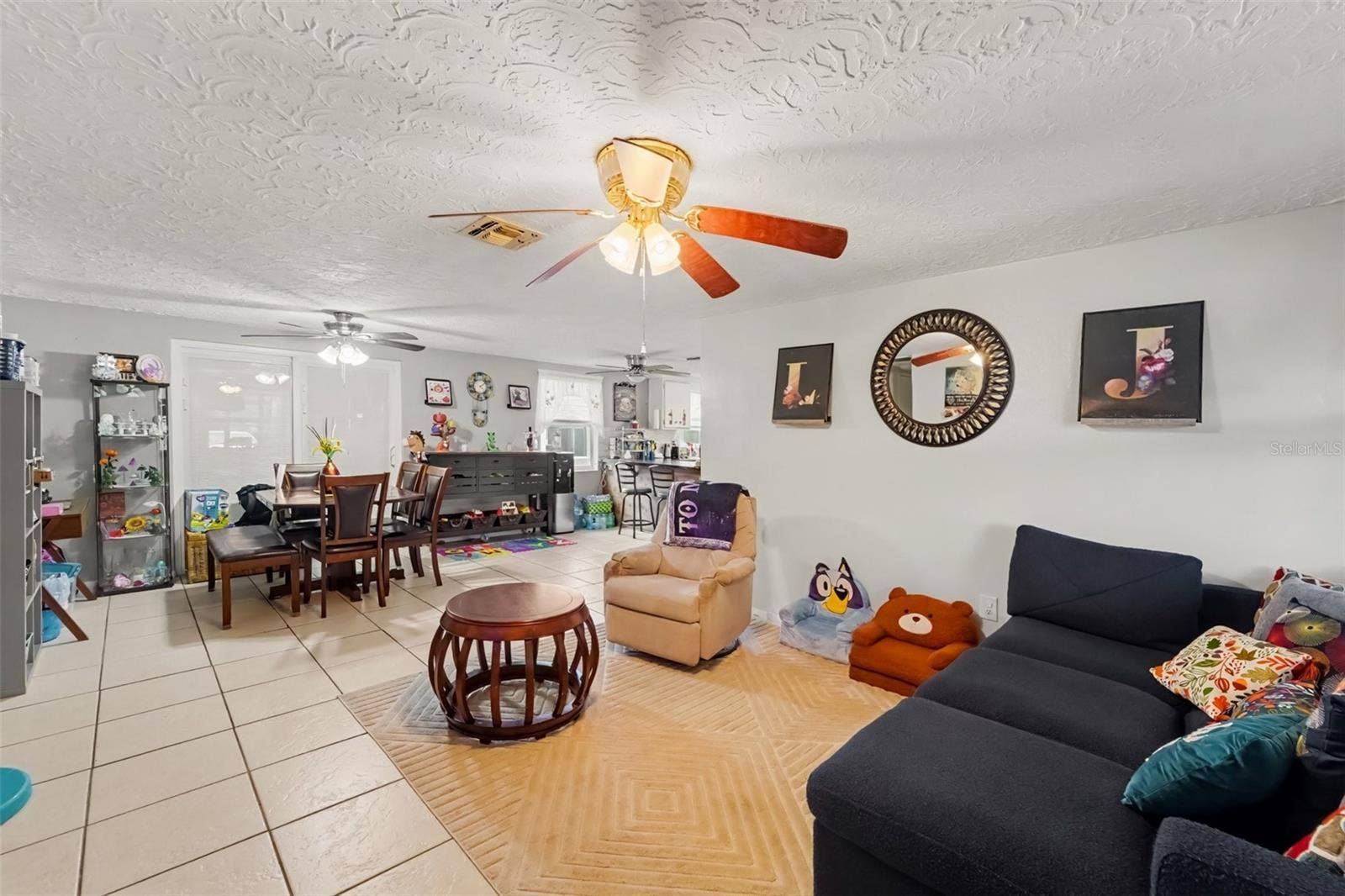 2049 MAUREEN DRIVE, Holiday, FL 34690 2049 MAUREEN DRIVE, Holiday, FL 34690