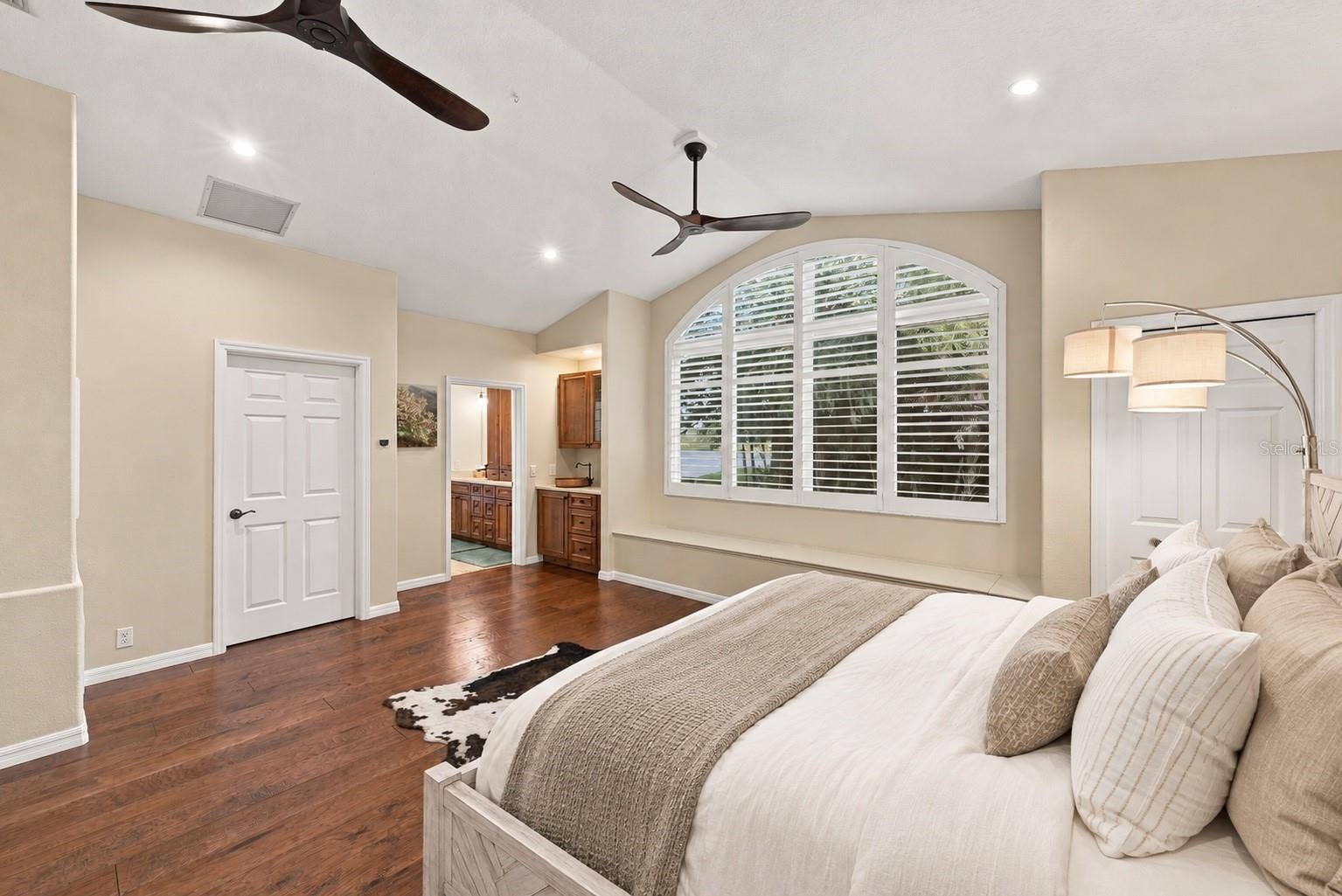 6835 PINDO BOULEVARD, Sarasota, FL 34241 6835 PINDO BOULEVARD, Sarasota, FL 34241