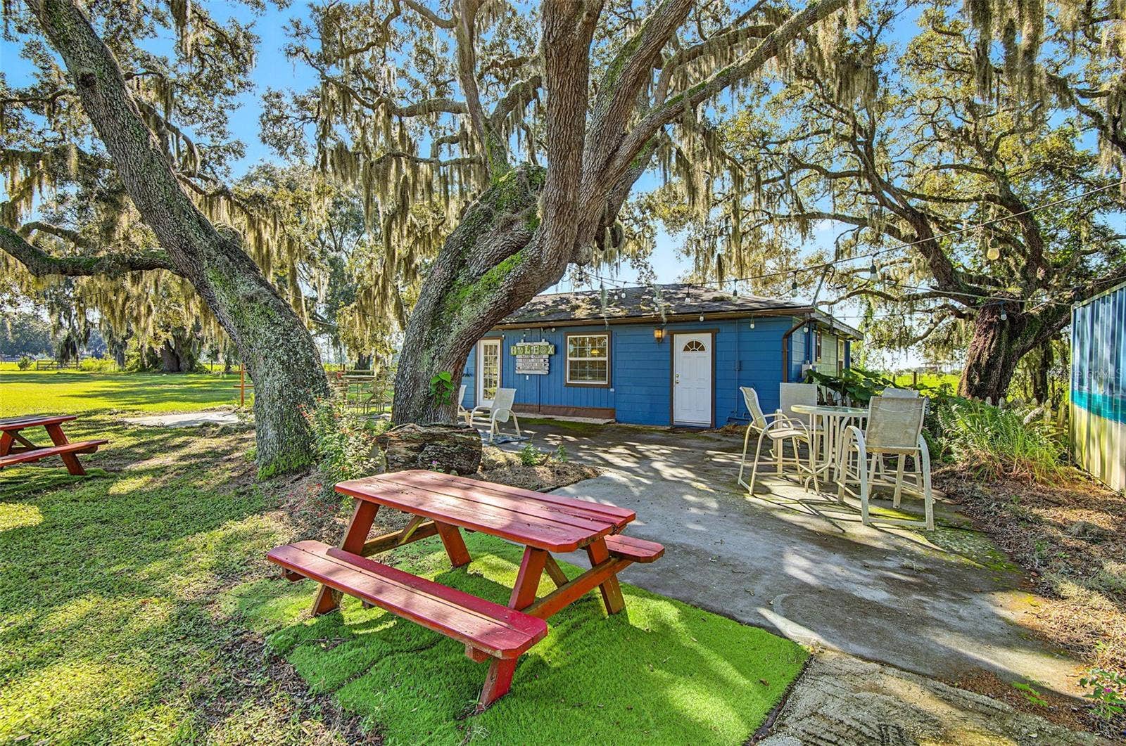 15300 LAKE IOLA ROAD, Dade City, FL 33523 15300 LAKE IOLA ROAD, Dade City, FL 33523