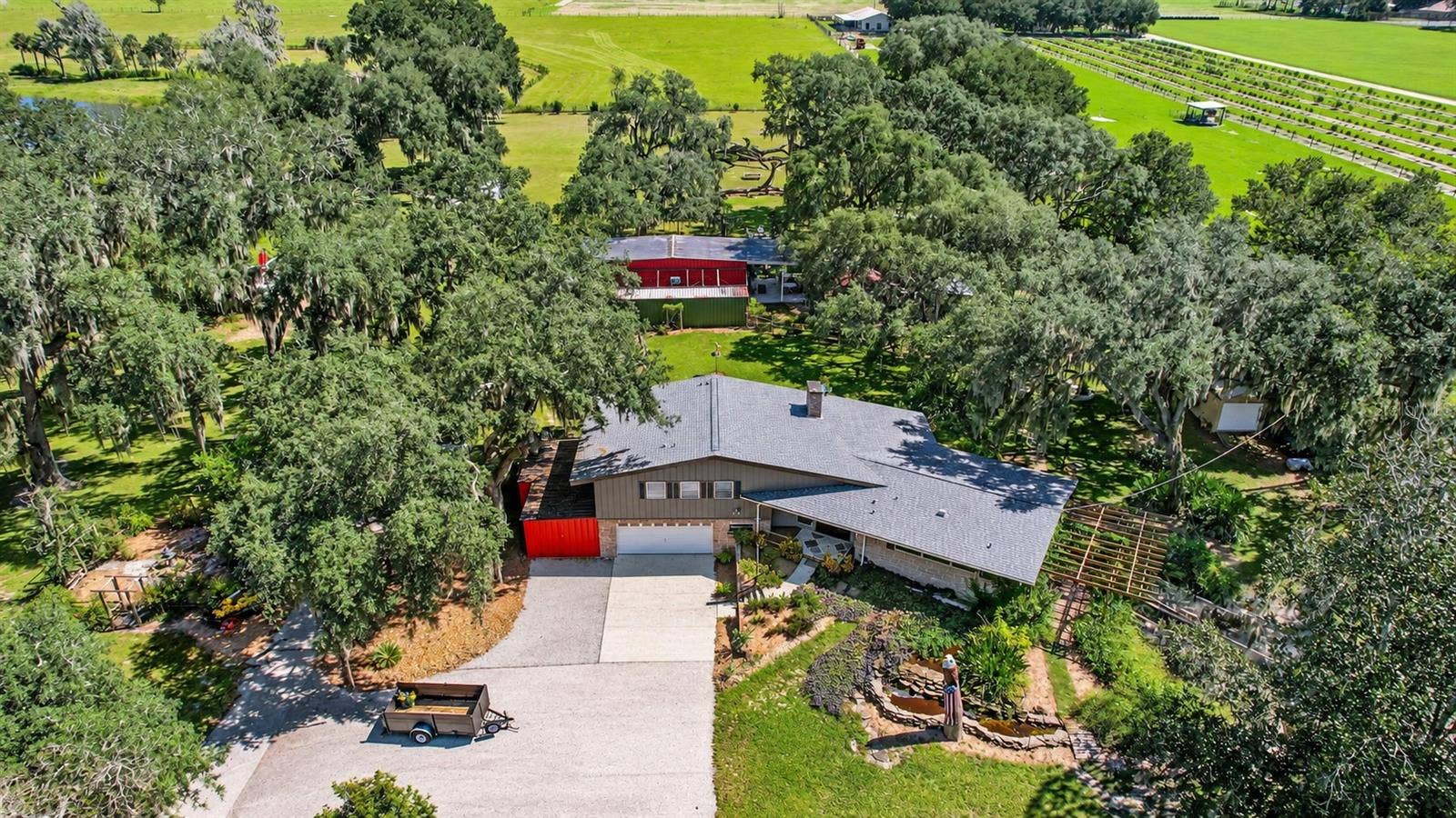 15300 LAKE IOLA ROAD, Dade City, FL 33523 15300 LAKE IOLA ROAD, Dade City, FL 33523