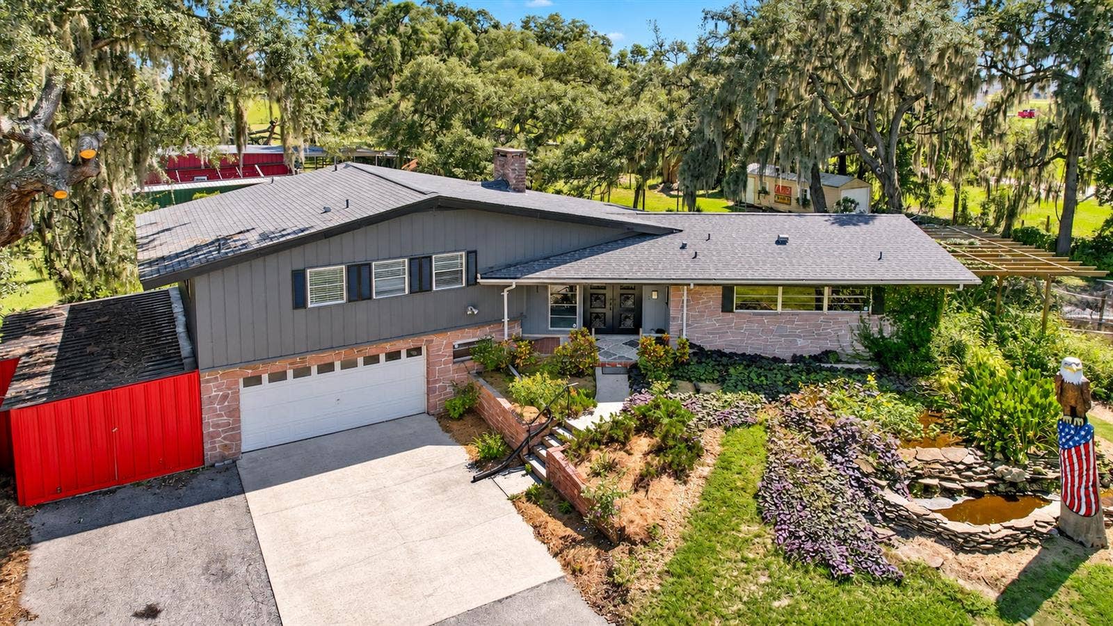 15300 LAKE IOLA ROAD, Dade City, FL 33523 15300 LAKE IOLA ROAD, Dade City, FL 33523