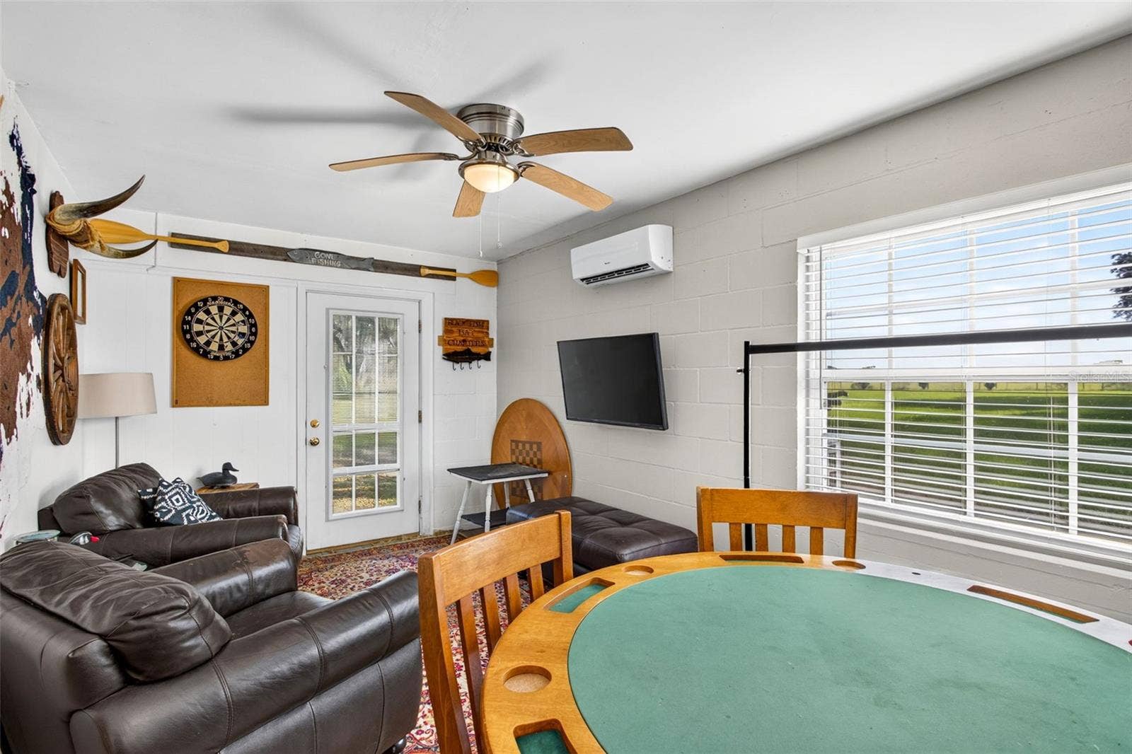 15300 LAKE IOLA ROAD, Dade City, FL 33523 15300 LAKE IOLA ROAD, Dade City, FL 33523