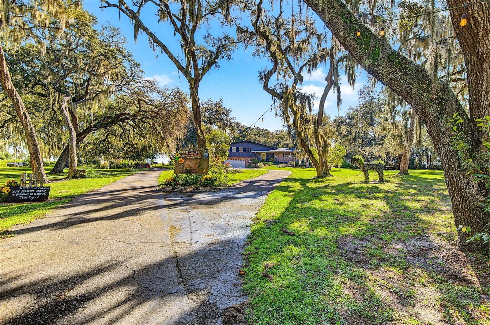 15300 LAKE IOLA ROAD, Dade City, FL 33523 15300 LAKE IOLA ROAD, Dade City, FL 33523