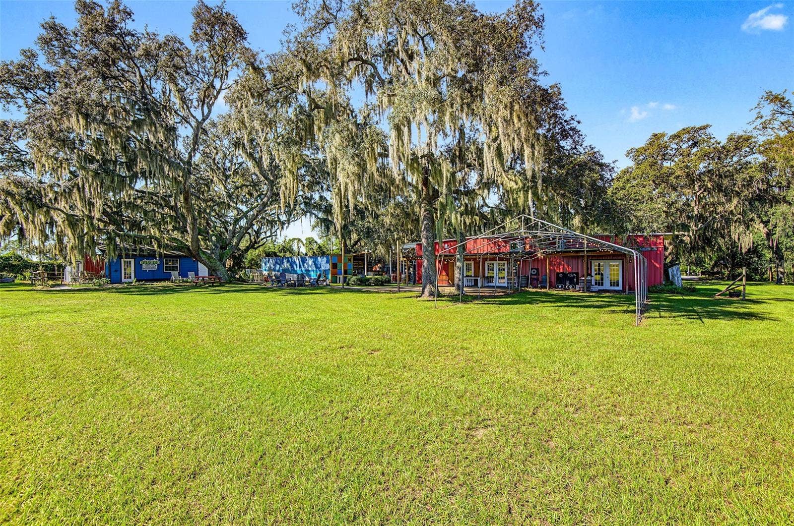 15300 LAKE IOLA ROAD, Dade City, FL 33523 15300 LAKE IOLA ROAD, Dade City, FL 33523