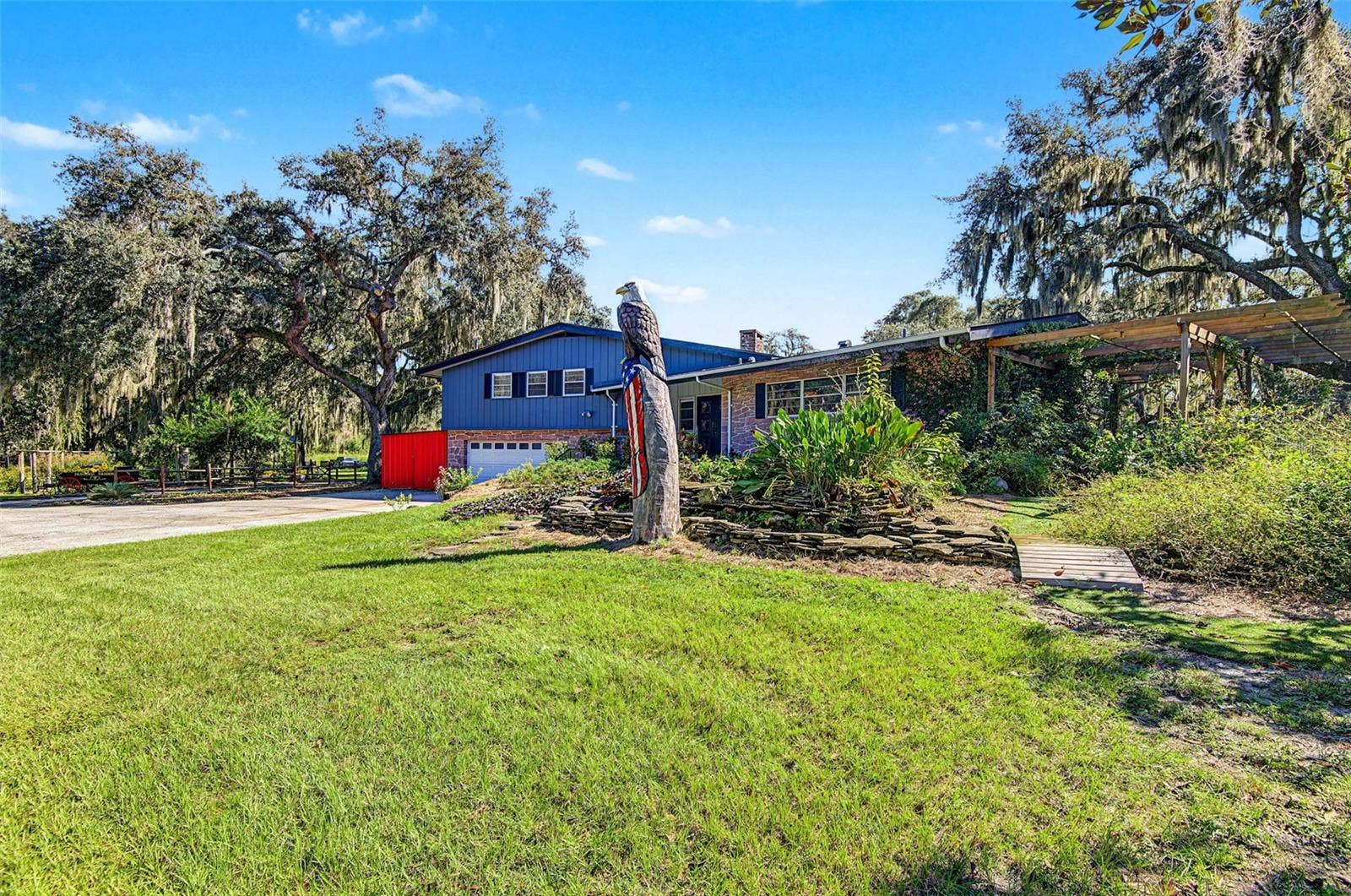 15300 LAKE IOLA ROAD, Dade City, FL 33523 15300 LAKE IOLA ROAD, Dade City, FL 33523