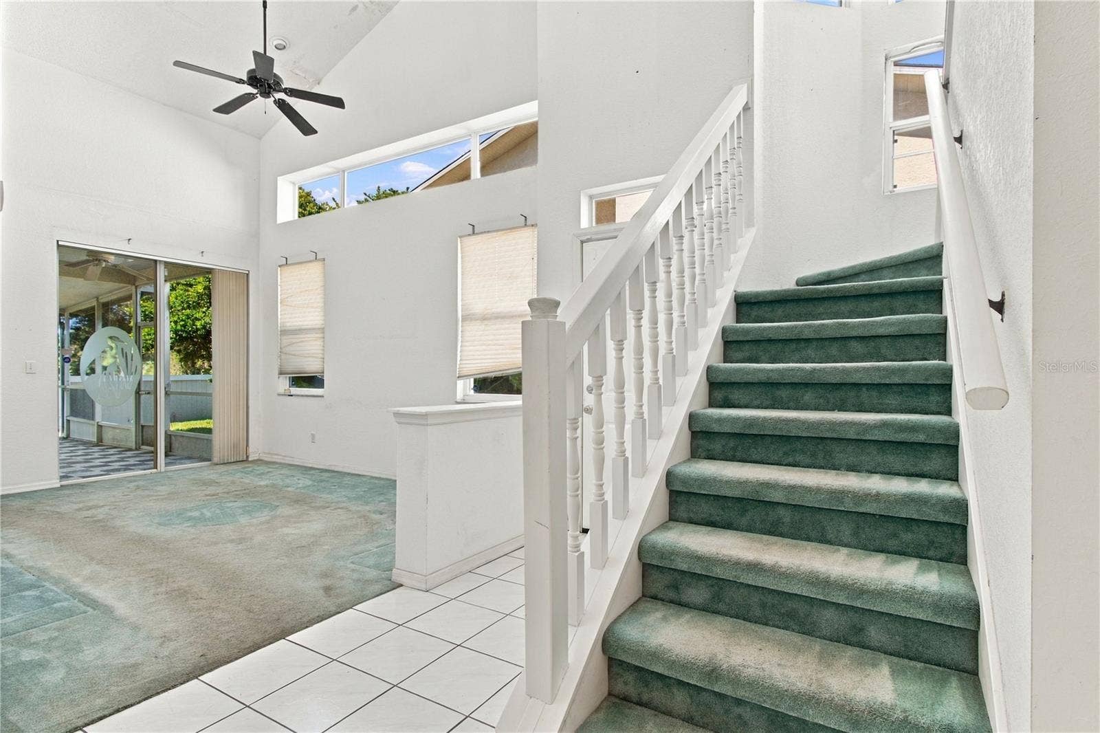 1050 STARKEY ROAD, #907, Largo, FL 33771 1050 STARKEY ROAD, #907, Largo, FL 33771
