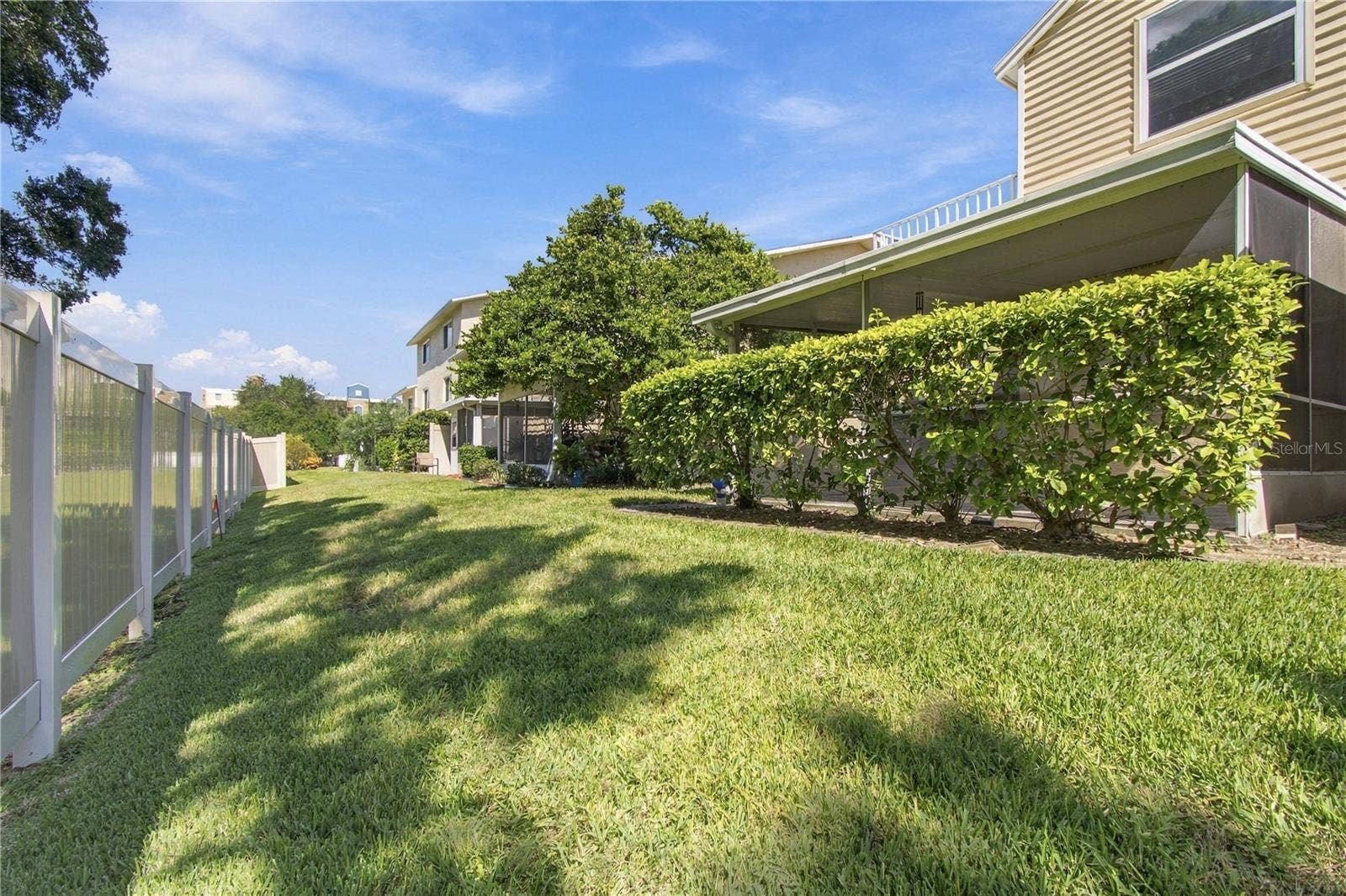 1050 STARKEY ROAD, #907, Largo, FL 33771 1050 STARKEY ROAD, #907, Largo, FL 33771