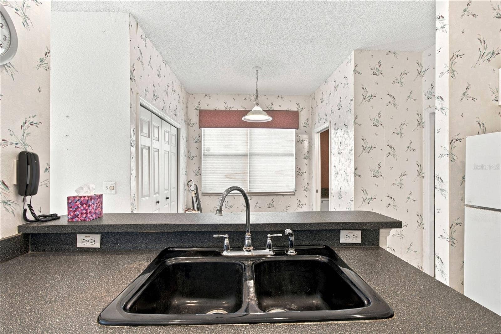 1050 STARKEY ROAD, #907, Largo, FL 33771 1050 STARKEY ROAD, #907, Largo, FL 33771