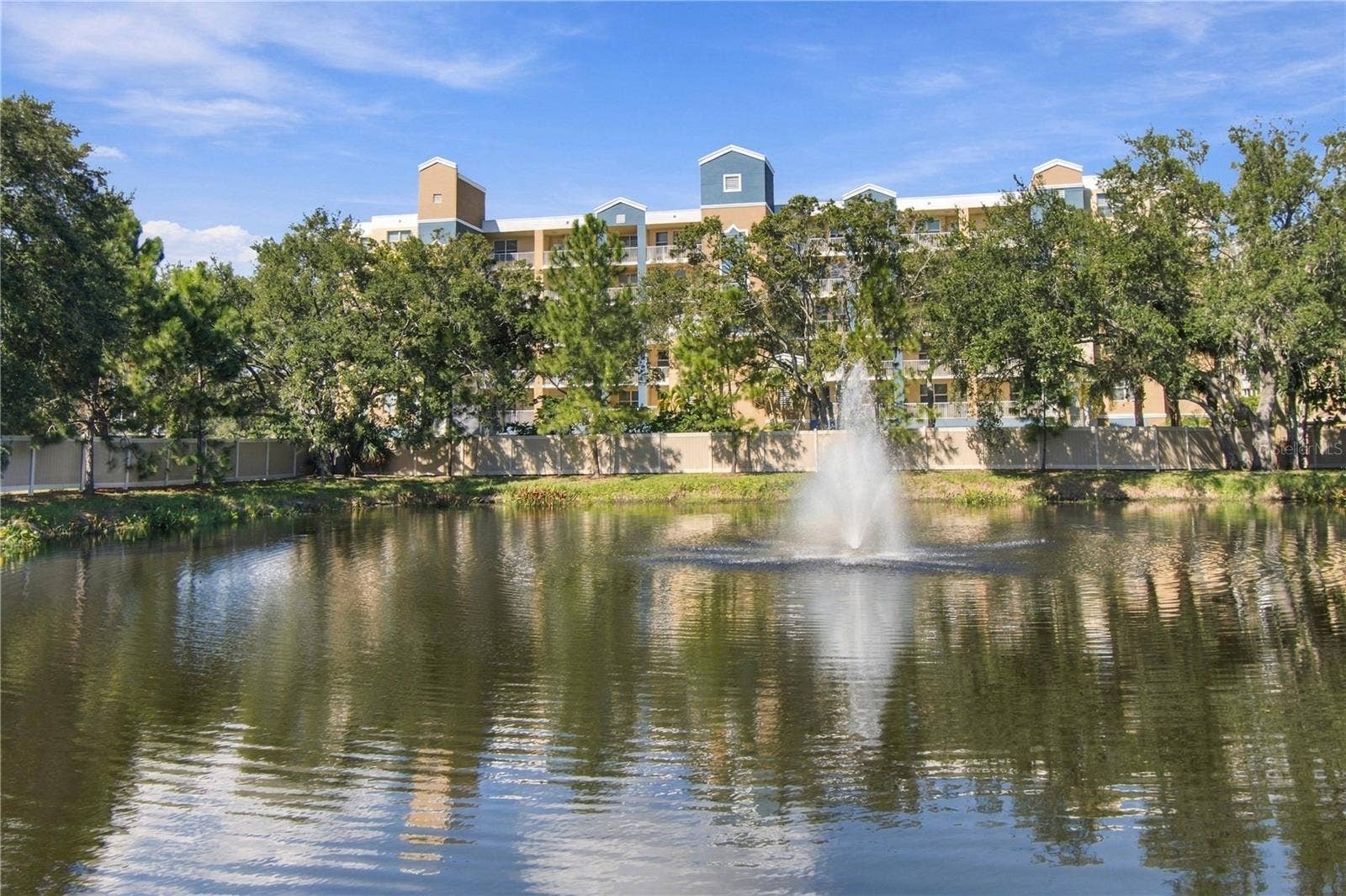 1050 STARKEY ROAD, #907, Largo, FL 33771 1050 STARKEY ROAD, #907, Largo, FL 33771