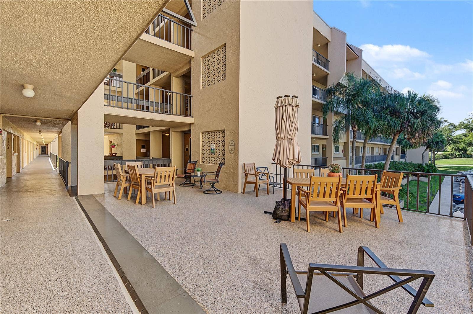 90 S HIGHLAND AVENUE, #1203, Tarpon Springs, FL 34689 90 S HIGHLAND AVENUE, #1203, Tarpon Springs, FL 34689