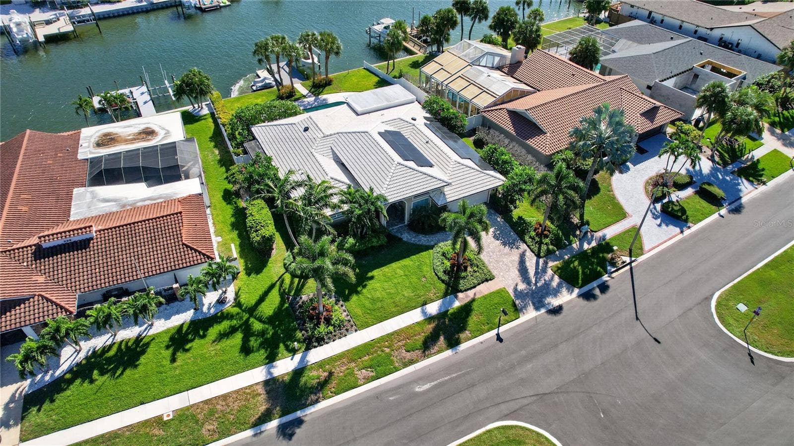 779 ISLAND WAY, Clearwater, FL 33767 779 ISLAND WAY, Clearwater, FL 33767