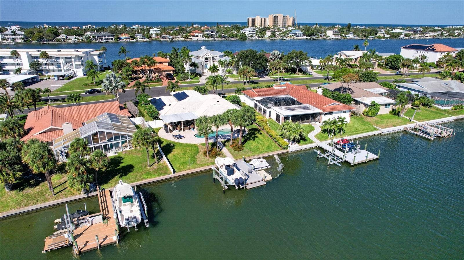 779 ISLAND WAY, Clearwater, FL 33767 779 ISLAND WAY, Clearwater, FL 33767
