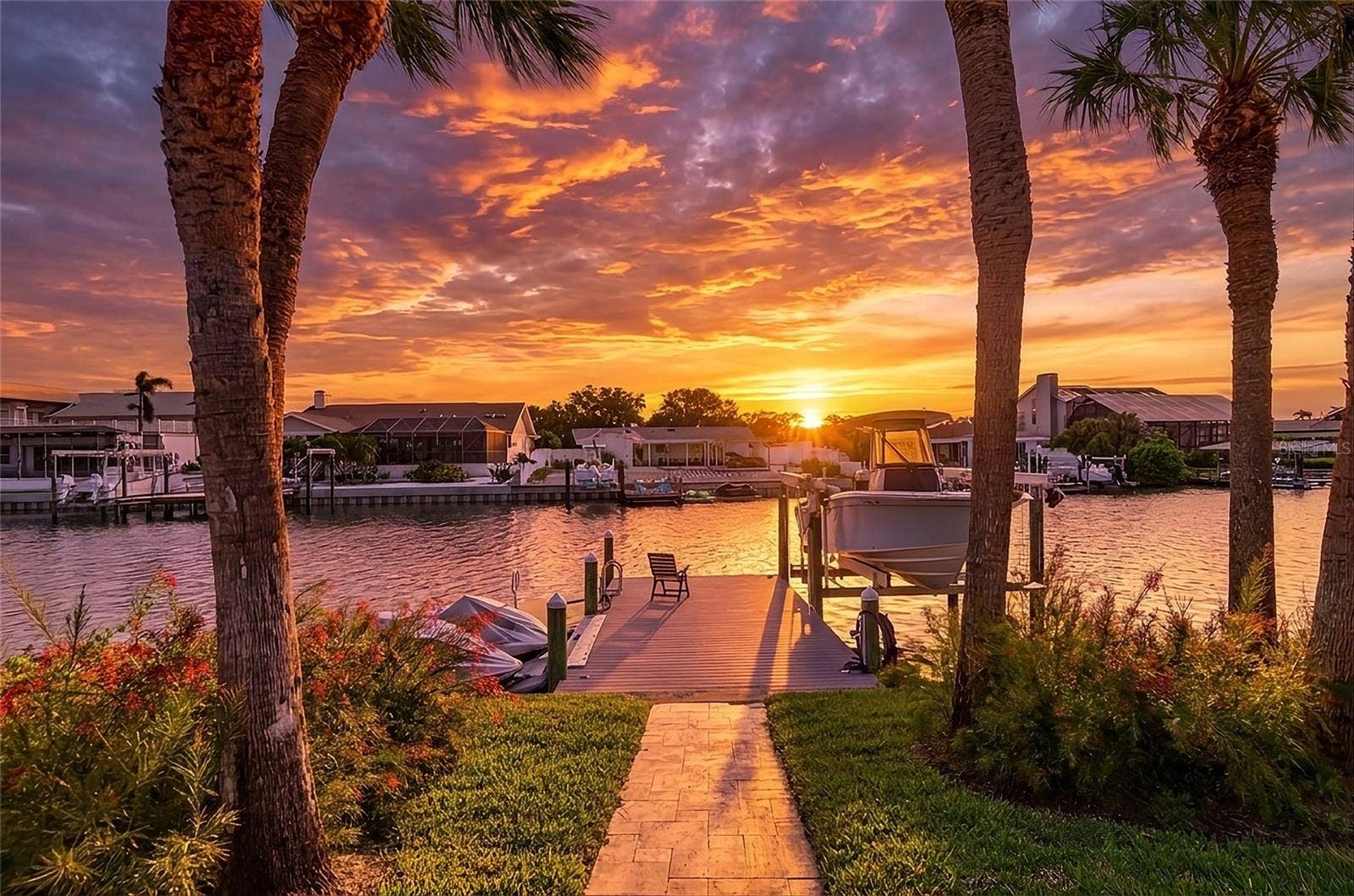 779 ISLAND WAY, Clearwater, FL 33767 779 ISLAND WAY, Clearwater, FL 33767