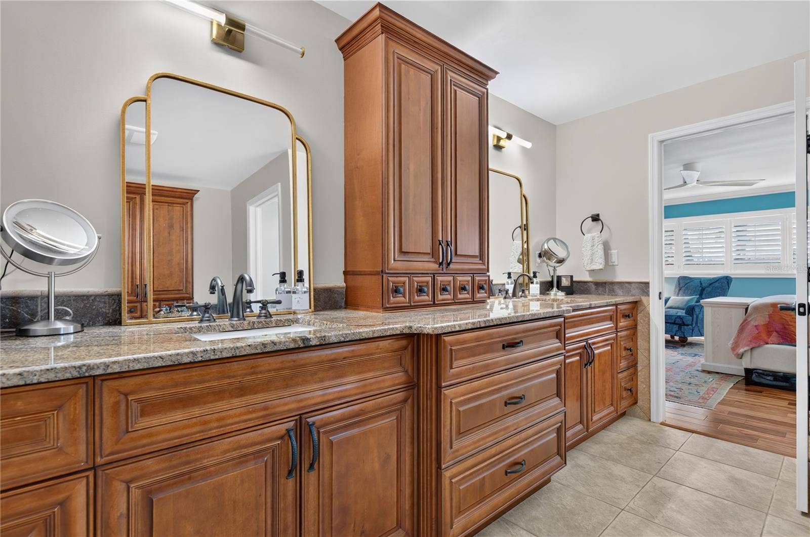 779 ISLAND WAY, Clearwater, FL 33767 779 ISLAND WAY, Clearwater, FL 33767