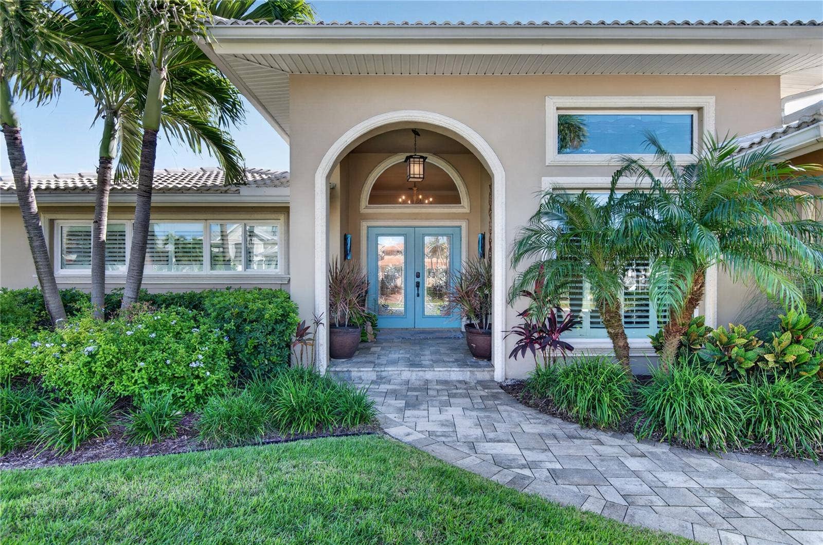 779 ISLAND WAY, Clearwater, FL 33767 779 ISLAND WAY, Clearwater, FL 33767