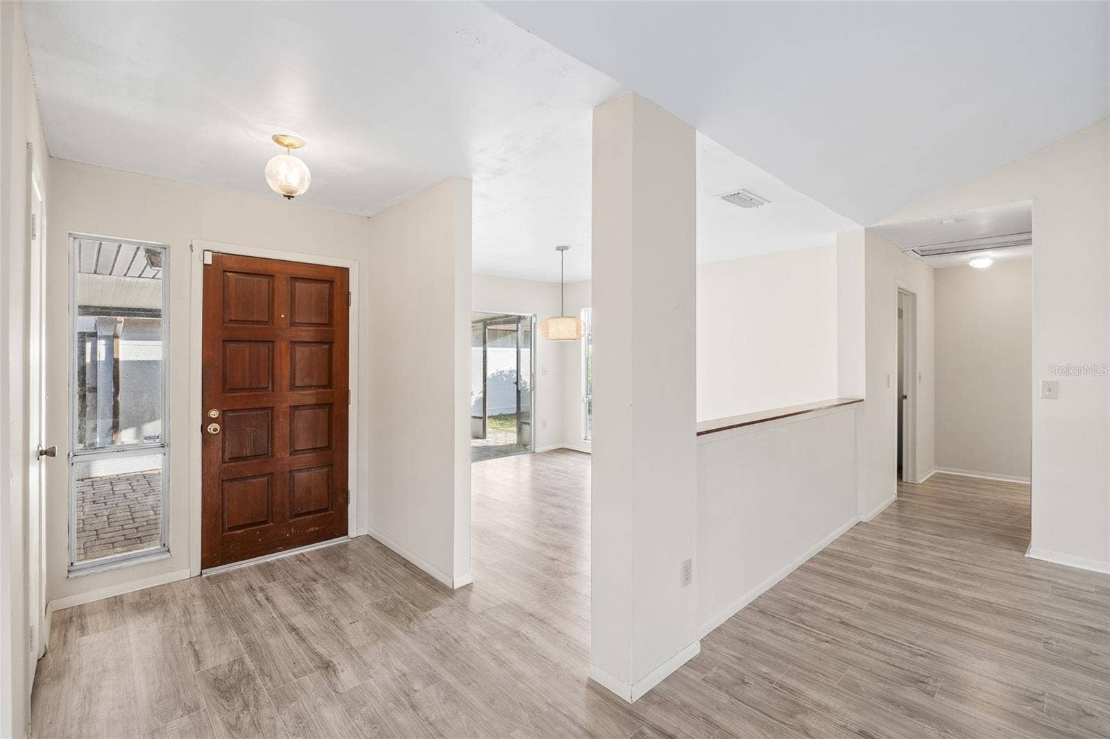 10842 VENICE CIRCLE, Tampa, FL 33635 10842 VENICE CIRCLE, Tampa, FL 33635