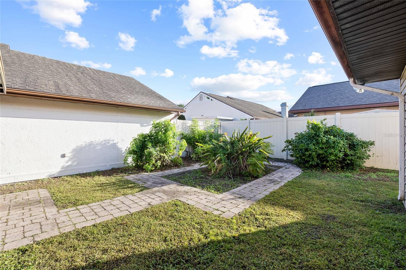 10842 VENICE CIRCLE, Tampa, FL 33635 10842 VENICE CIRCLE, Tampa, FL 33635