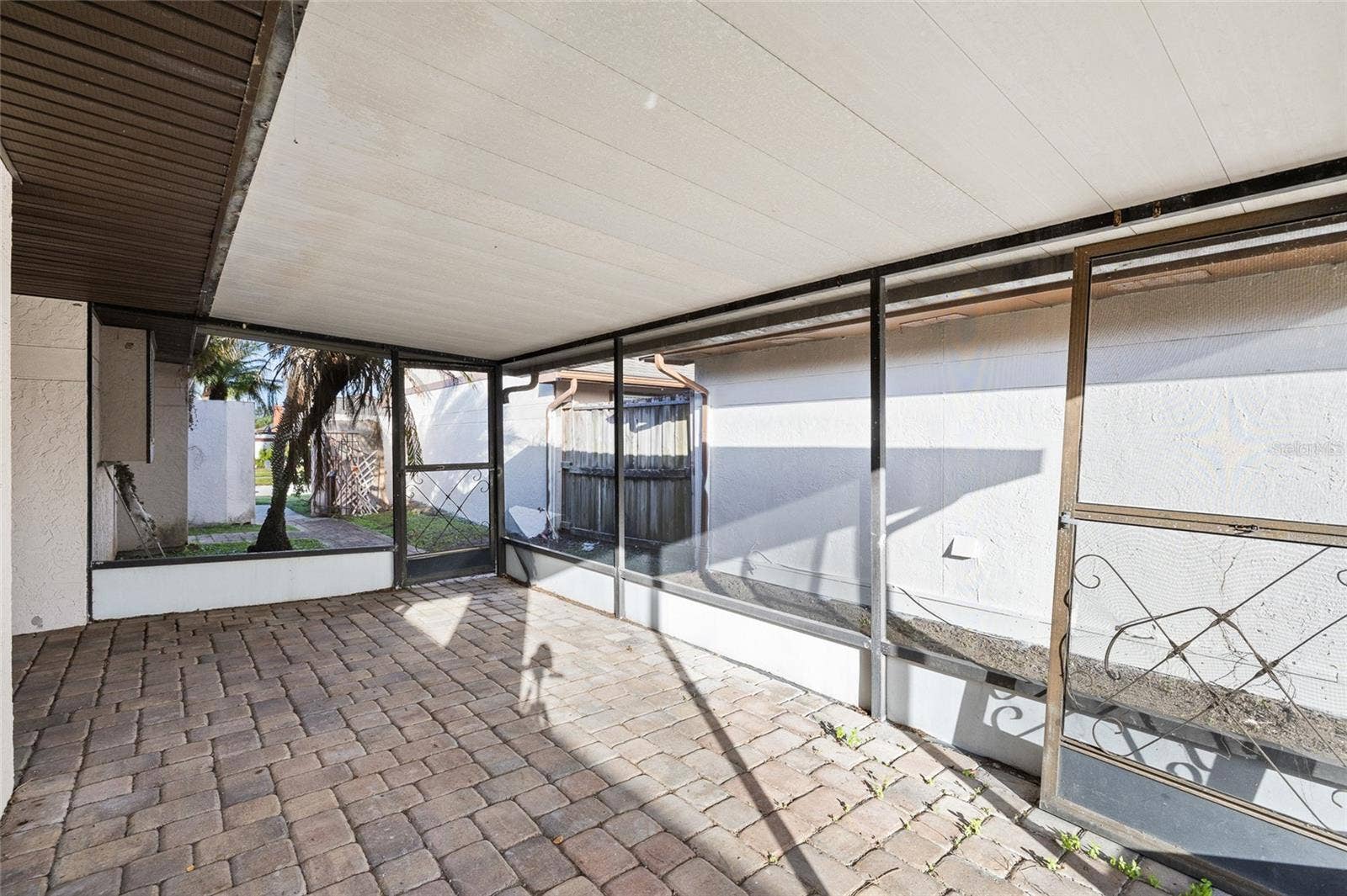 10842 VENICE CIRCLE, Tampa, FL 33635 10842 VENICE CIRCLE, Tampa, FL 33635