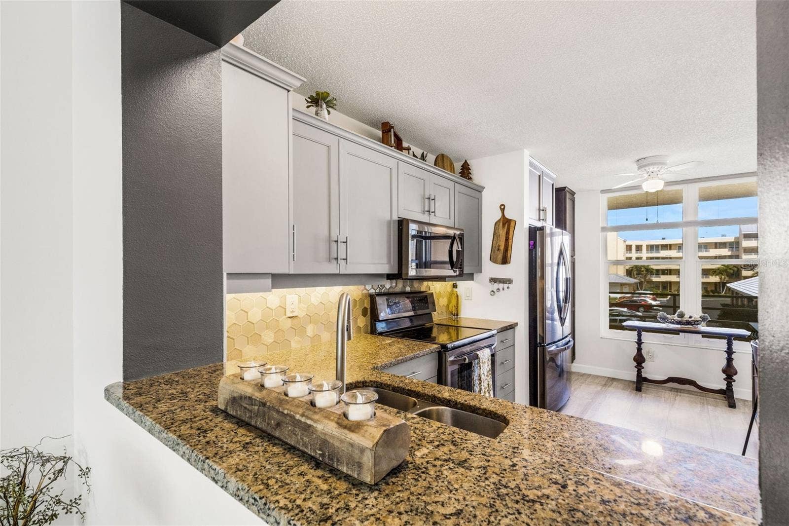 4460 FAIRWAYS BOULEVARD, #105, Bradenton, FL 34209 4460 FAIRWAYS BOULEVARD, #105, Bradenton, FL 34209