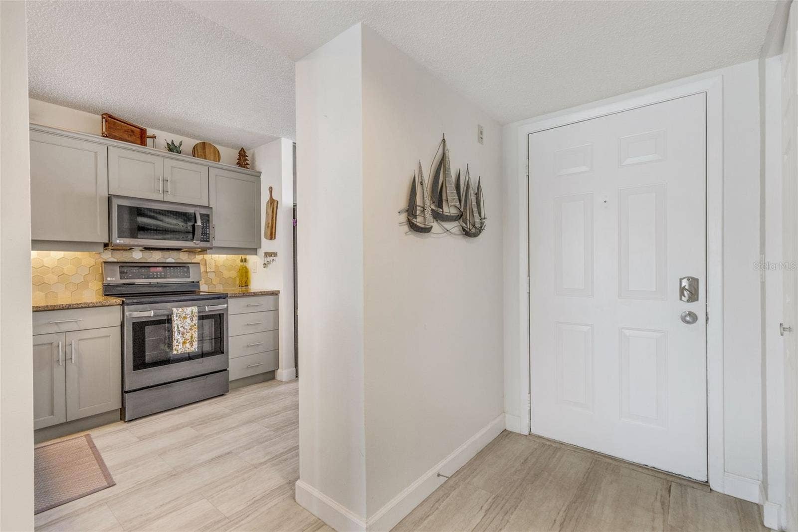 4460 FAIRWAYS BOULEVARD, #105, Bradenton, FL 34209 4460 FAIRWAYS BOULEVARD, #105, Bradenton, FL 34209
