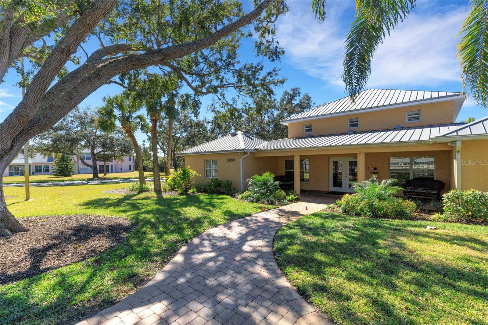 4460 FAIRWAYS BOULEVARD, #105, Bradenton, FL 34209 4460 FAIRWAYS BOULEVARD, #105, Bradenton, FL 34209