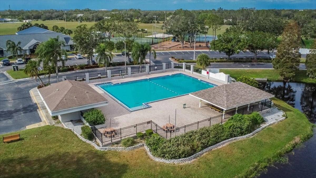 10807 HOFFNER EDGE DRIVE, Riverview, FL 33579 10807 HOFFNER EDGE DRIVE, Riverview, FL 33579