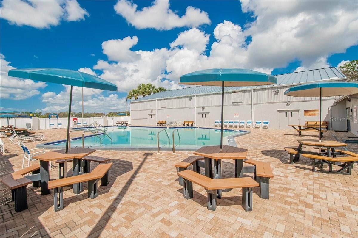 10807 HOFFNER EDGE DRIVE, Riverview, FL 33579 10807 HOFFNER EDGE DRIVE, Riverview, FL 33579