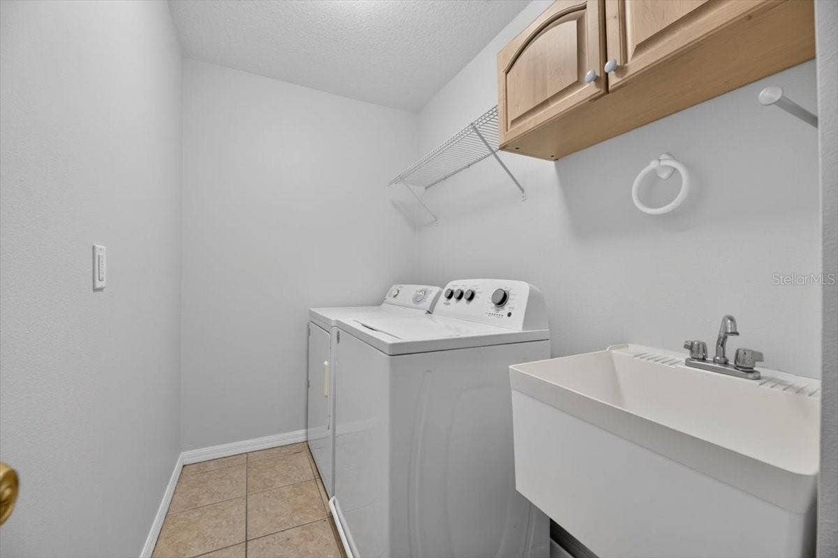 10807 HOFFNER EDGE DRIVE, Riverview, FL 33579 Laundry Room - Upstairs