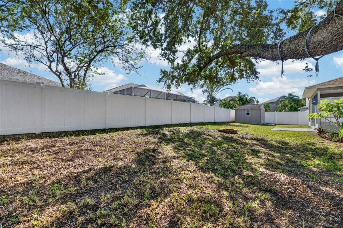 10807 HOFFNER EDGE DRIVE, Riverview, FL 33579 Backyard