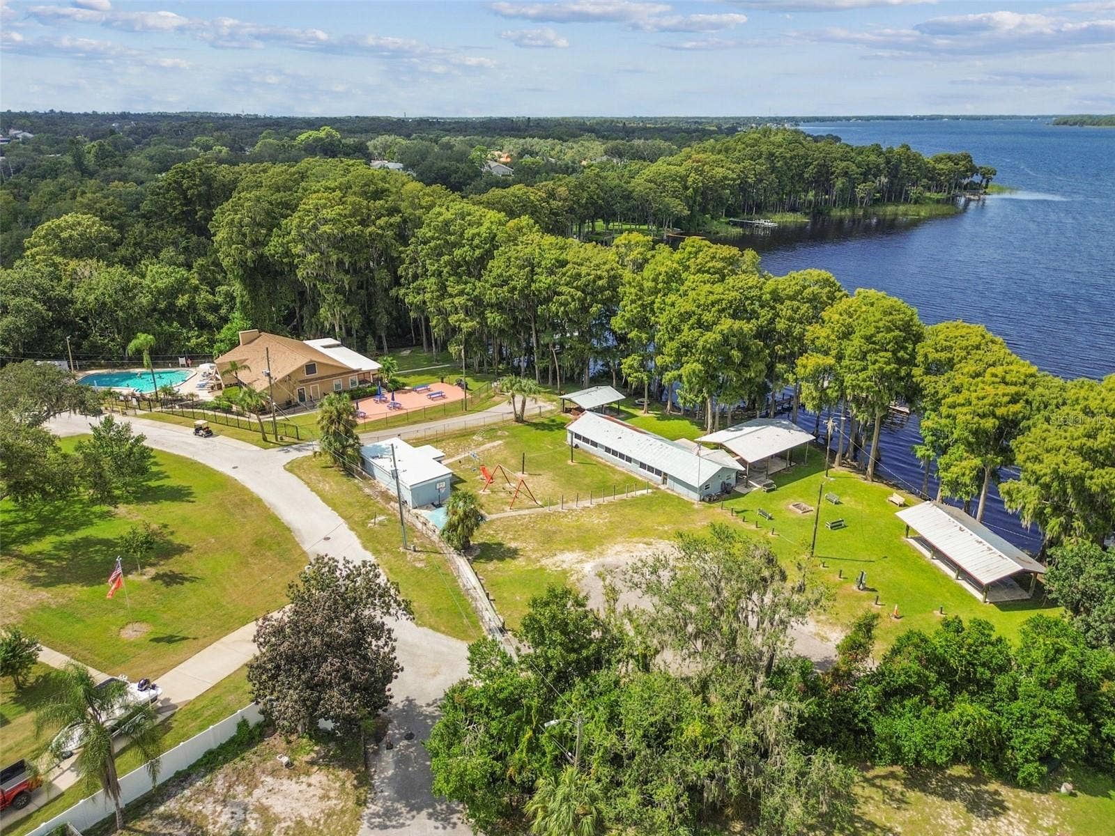 3554 OAK LAKE DRIVE, Palm Harbor, FL 34684 3554 OAK LAKE DRIVE, Palm Harbor, FL 34684